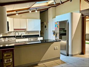 2 Redleaf Lane, Commack NY 11725