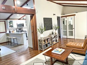 2 Redleaf Lane, Commack NY 11725