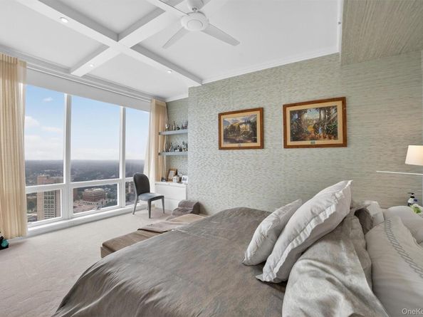 5 Renaissance Square PH9E, White Plains NY 10601