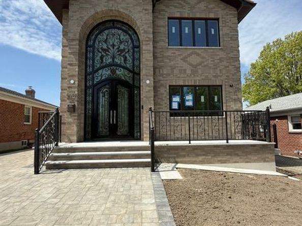 56-48 219 Street, Bayside NY 11364
