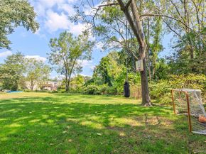 75 Oak Street, Amityville NY 11701