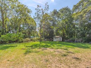 75 Oak Street, Amityville NY 11701