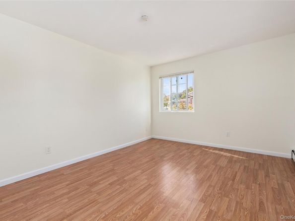 44 Apple Tree Drive, Hauppauge NY 11788