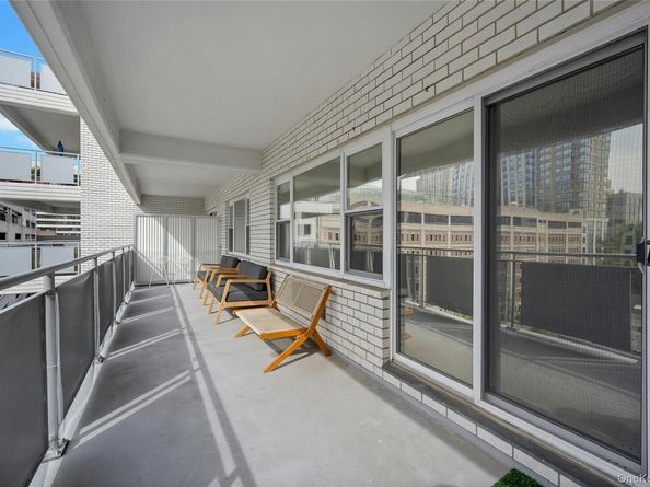 300 Martine Avenue 7B, White Plains NY 10601