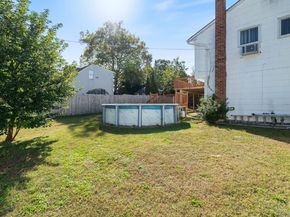 1040 Donna Court, Baldwin NY 11510