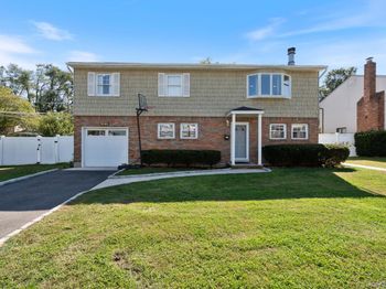 1040 Donna Court