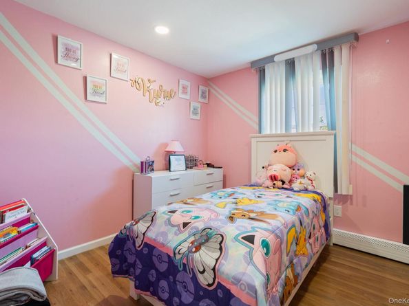 1040 Donna Court, Baldwin NY 11510