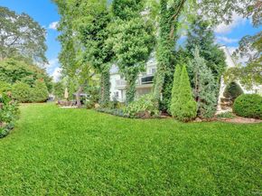 44 Archie Place, West Islip NY 11795