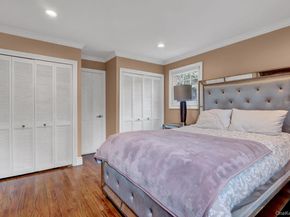 44 Archie Place, West Islip NY 11795