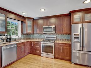 44 Archie Place, West Islip NY 11795
