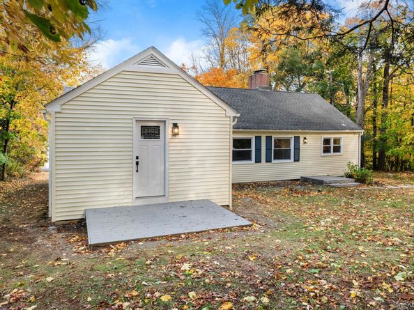 27 Winding Lane, Bedford Hills NY 10507