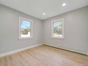 11 2nd Court, Ronkonkoma NY 11779