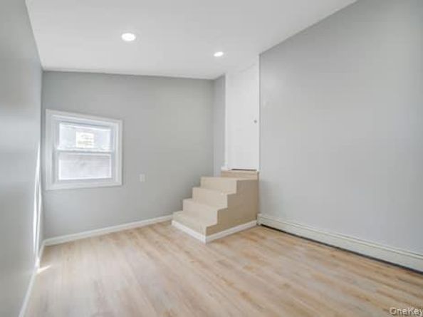 11 2nd Court, Ronkonkoma NY 11779