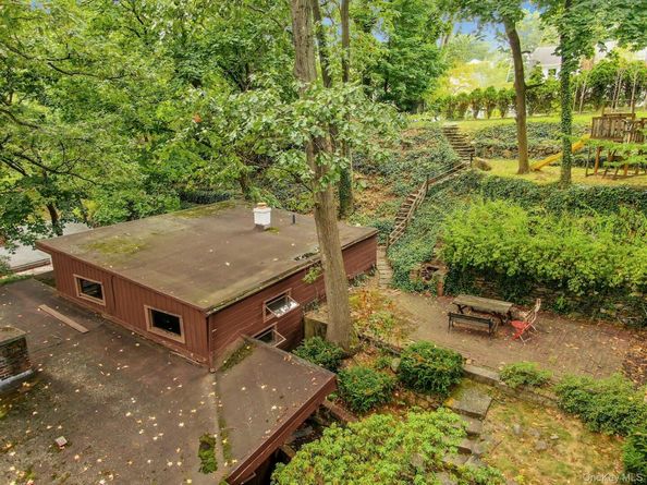 85 aka 87 Lefferts Road, Yonkers NY 10705