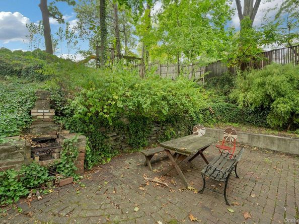 85 aka 87 Lefferts Road, Yonkers NY 10705