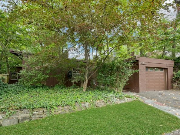 85 aka 87 Lefferts Road, Yonkers NY 10705