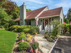 7 Eileen Circle, Jamesport NY 11947