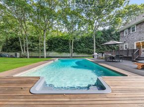 22 West Gate Road, Wainscott NY 11937