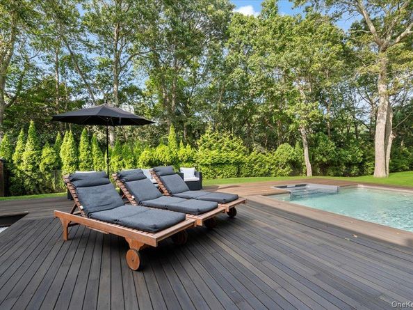 22 West Gate Road, Wainscott NY 11937
