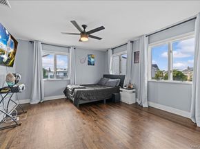 4072 Darby Lane, Seaford NY 11783