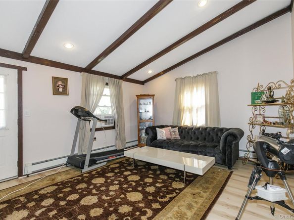 35 Lowland Road, Levittown NY 11756