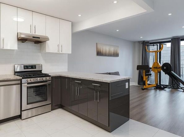 4516 83rd St E2D, Elmhurst NY 11373