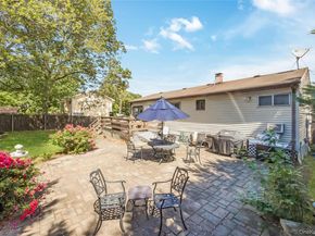 11 Rolan Court, Islip Terrace NY 11752