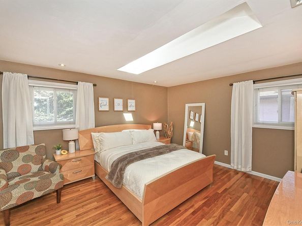 3969 Marlow Court, Seaford NY 11783