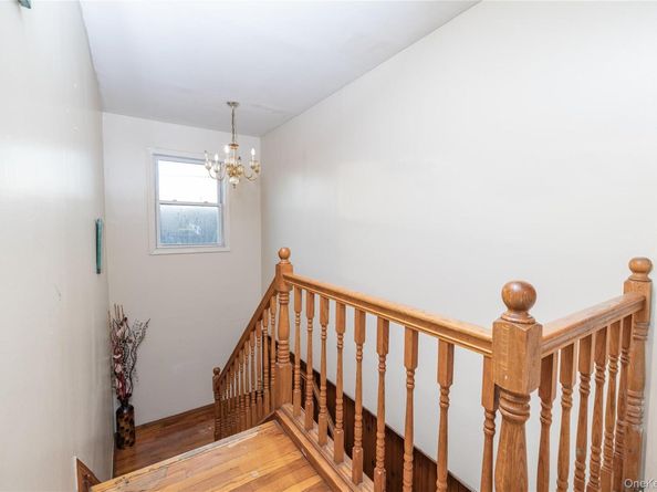 186-02 Foch Boulevard, Saint Albans NY 11412