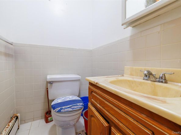 186-02 Foch Boulevard, Saint Albans NY 11412