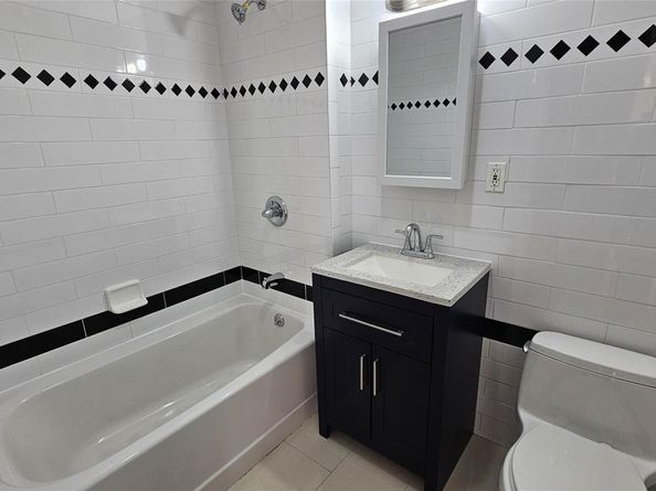 149-06 Northern Boulevard 302, Flushing NY 11354