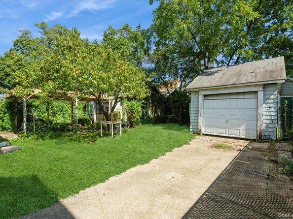 104-39 199th Street, Saint Albans NY 11412
