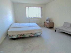 144-28 Barclay Avenue 7B, Flushing NY 11355