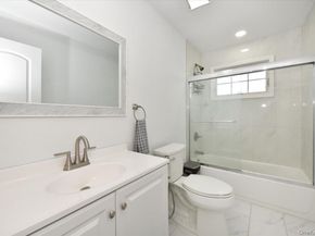 551 Grand Avenue, Lindenhurst NY 11757