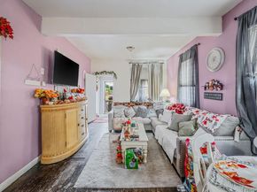 21 S Summit Avenue, Patchogue NY 11772