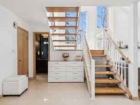1 Allenby Drive, Northport NY 11768