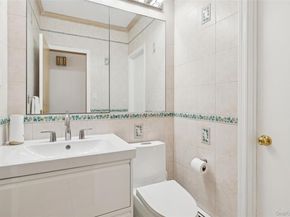 1 Allenby Drive, Northport NY 11768