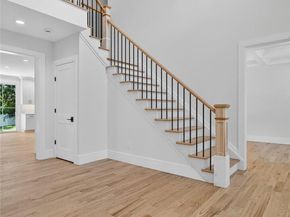 654 Caledonia Road, Dix Hills NY 11746