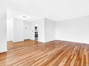 2244 Bronx Park E 5A, Bronx NY 10467