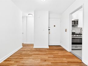 2244 Bronx Park E 5A, Bronx NY 10467