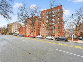 2244 Bronx Park E 5A, Bronx NY 10467