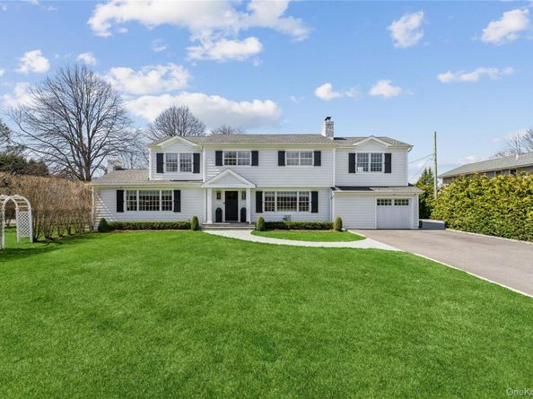 194 Whitehall Boulevard, Garden City NY 11530
