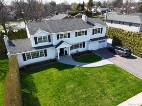 194 Whitehall Boulevard, Garden City NY 11530