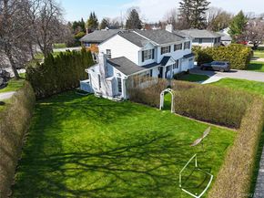 194 Whitehall Boulevard, Garden City NY 11530