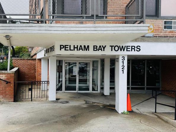 3121 middletown Road 4K, Bronx NY 10461