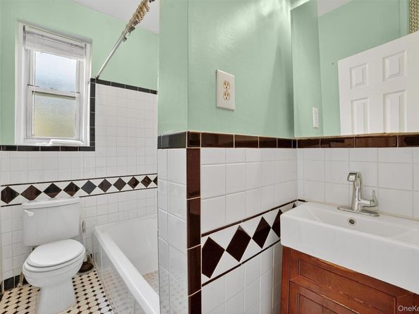 824 Palmer Road 1D, Bronxville NY 10708