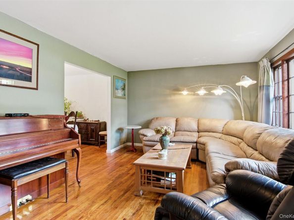 298 Tyler Avenue, Miller Place NY 11764