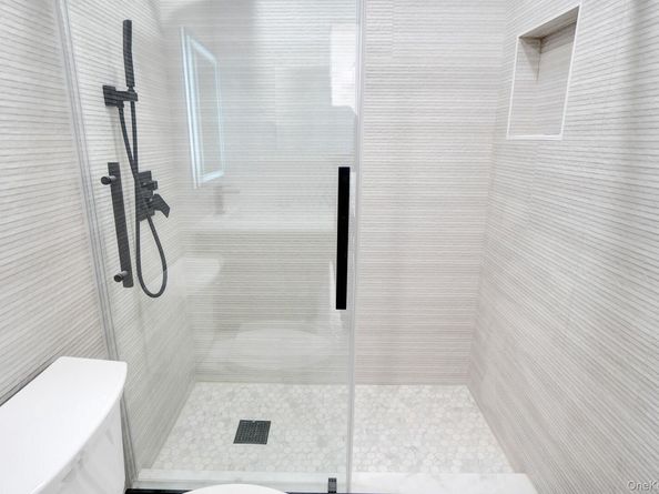 23 Chase Lane, Levittown NY 11756