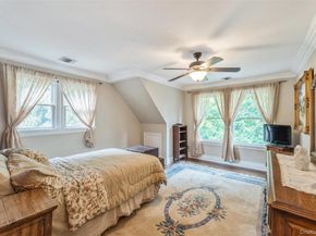 15 Ridge Road, Glen Cove NY 11542