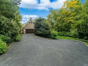 15 Ridge Road, Glen Cove NY 11542
